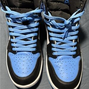Jordan 1 unc